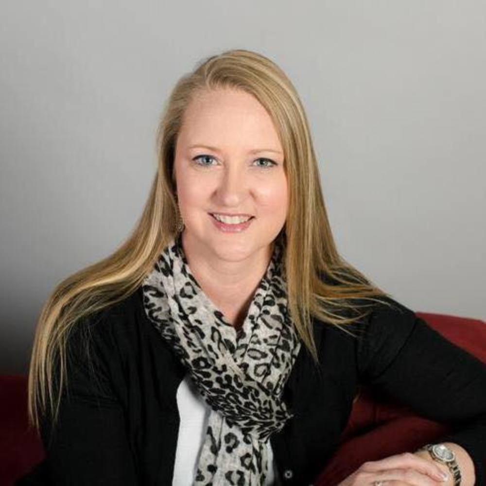 Meet your Posher, Cynthia